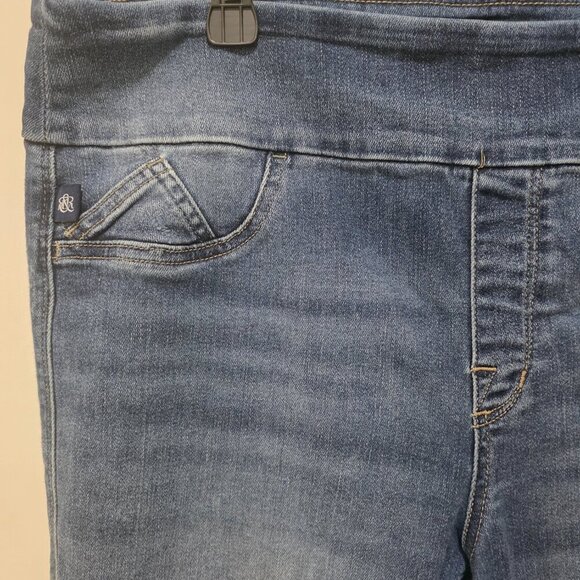 Rock & Republic Pull-On Cropped Jeans | Size 16 | Stretch Denim Blue Jeggings - Picture 6 of 15